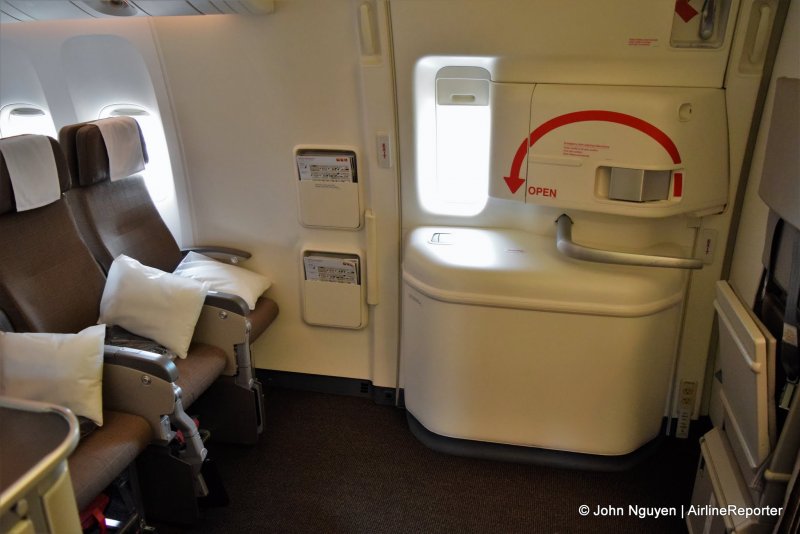 Дверь Боинг 777 300