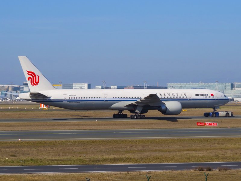 Обои с самолетами Боинг 777 KLM