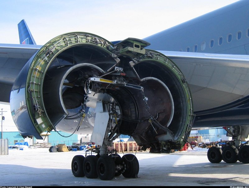 Боинг 777 232