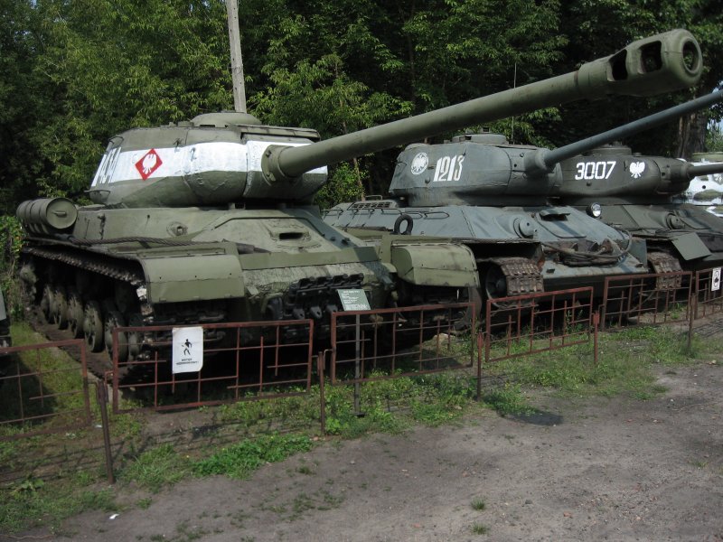 Танк is 2