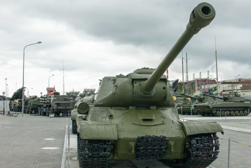 ИС-2м танк