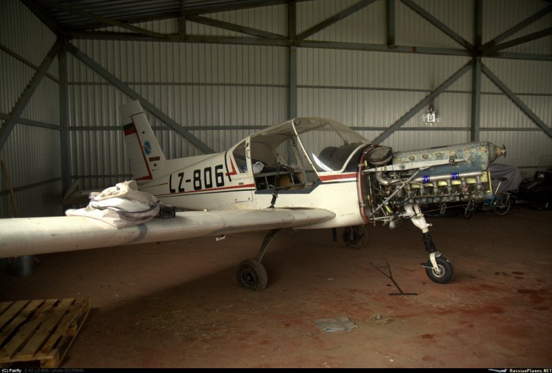 Самолет Zlin z-181