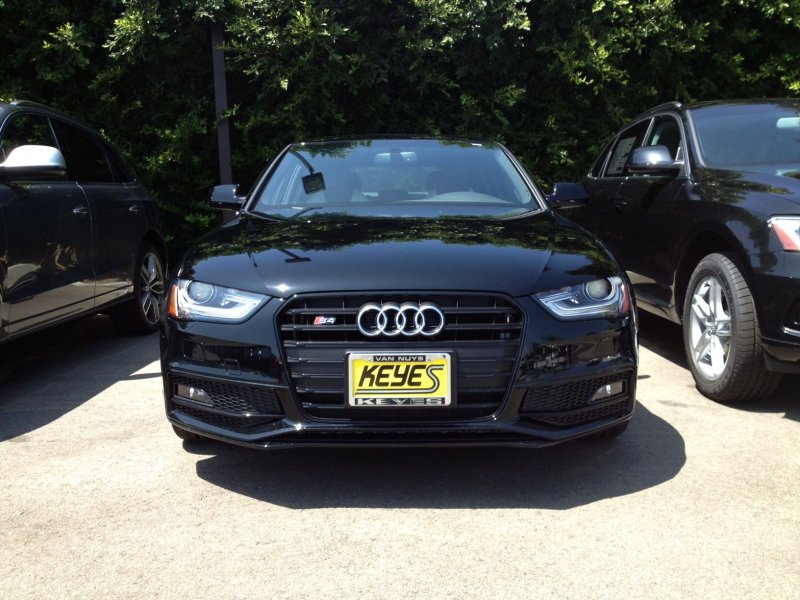 Audi a3 vs BMW 2