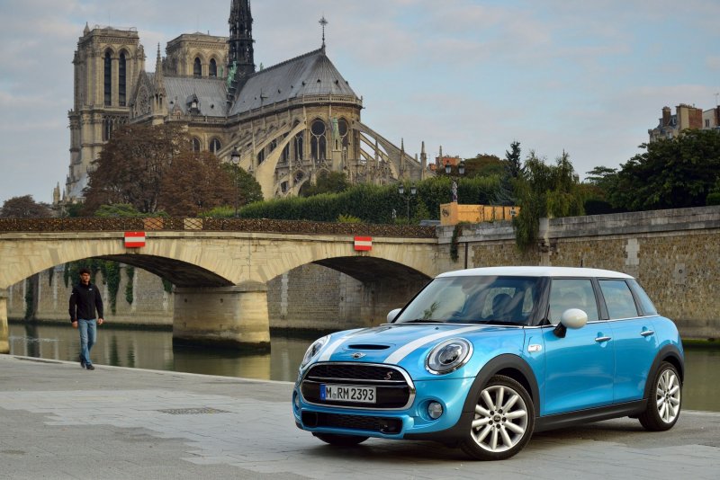 Mini Cooper 5 Door
