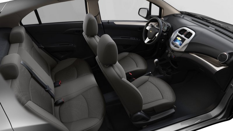 Chevrolet Spark 2018 салон