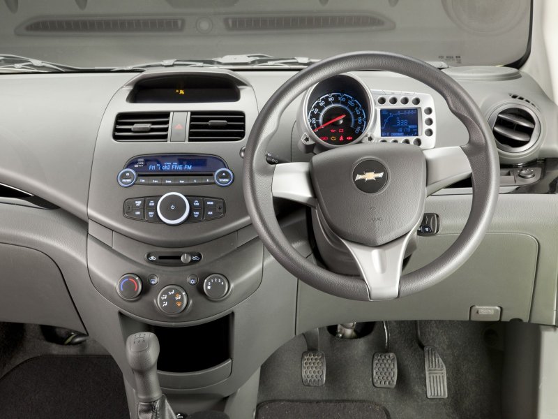Chevrolet Spark 2010 Interior