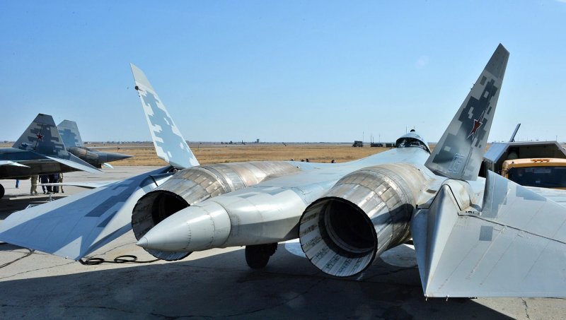Самолет пятого поколения Су-57