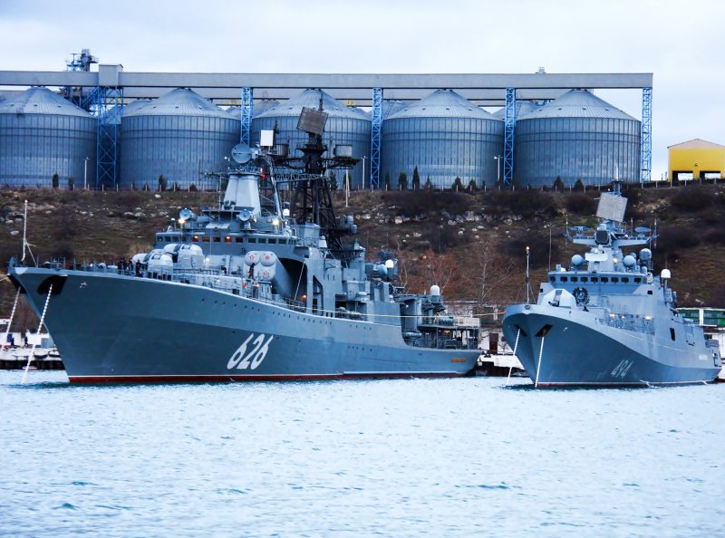 Военные корабли ВМФ РФ