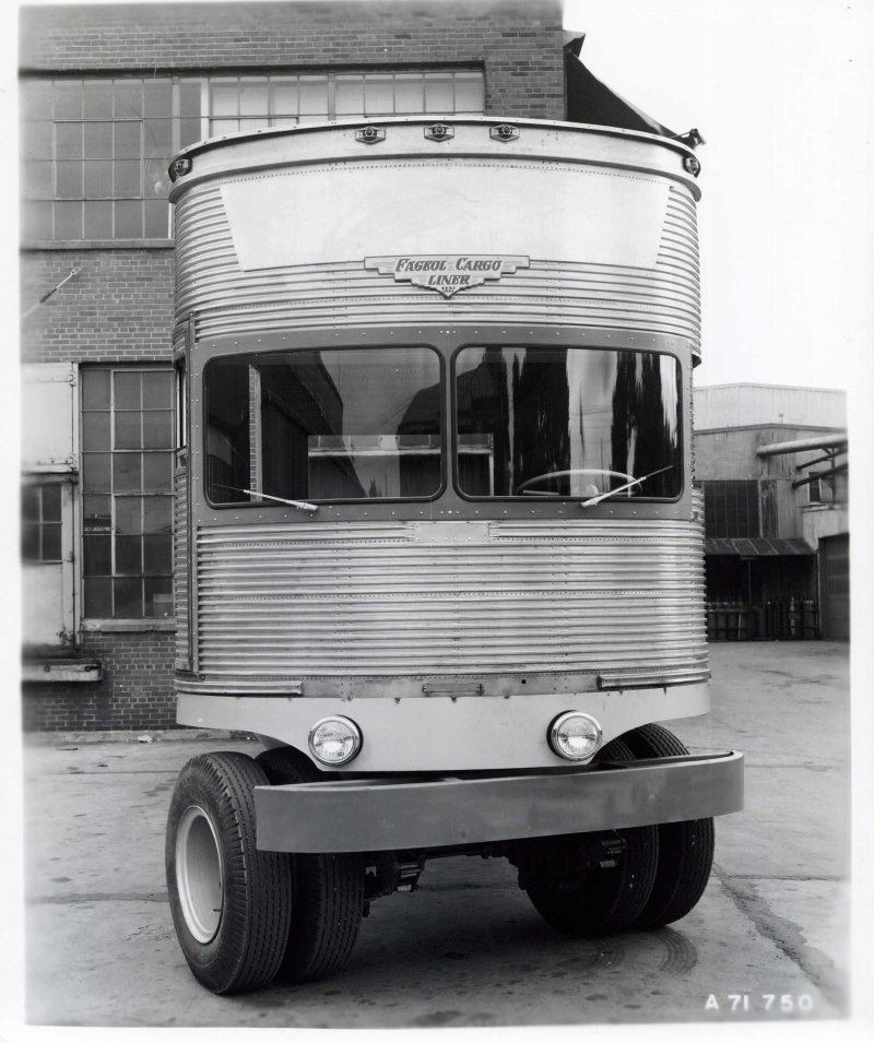 Fageol 1950 TC CARGOLINER чертежи