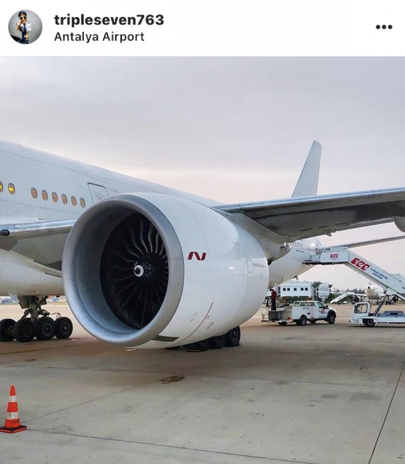 Боинг 777 300 er и человек