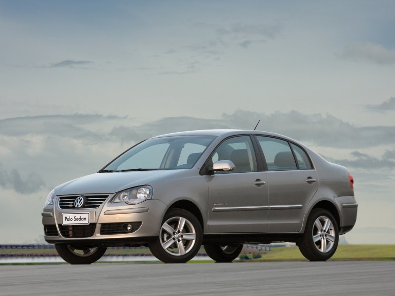Volkswagen Polo 2005 седан