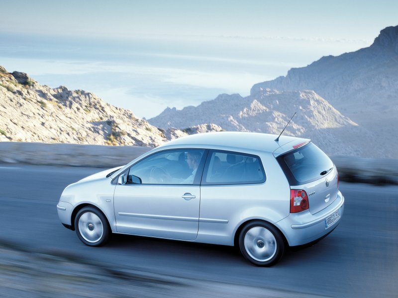 Volkswagen Polo 2001 1.4 4 поколение
