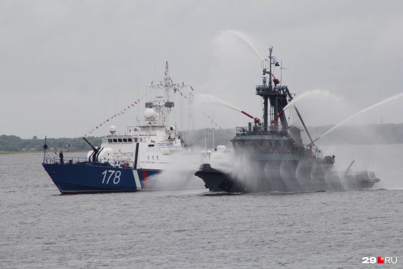 День ВМФ Архангельск корабли