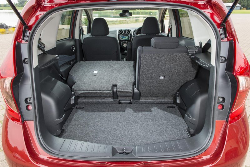 Nissan Note универсал