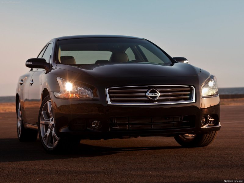 Nissan maxima 2014