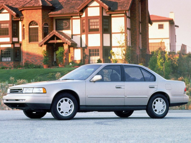 Nissan maxima III (j30)