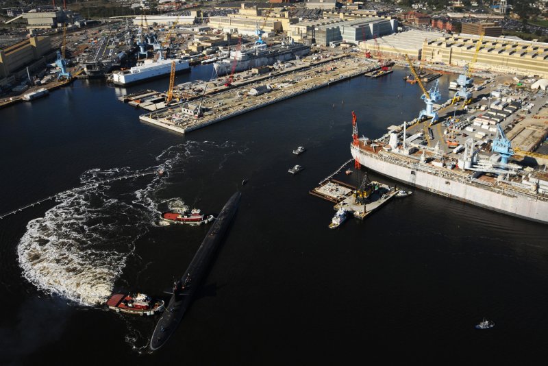 Военно-морская верфь «Норфолк», США.