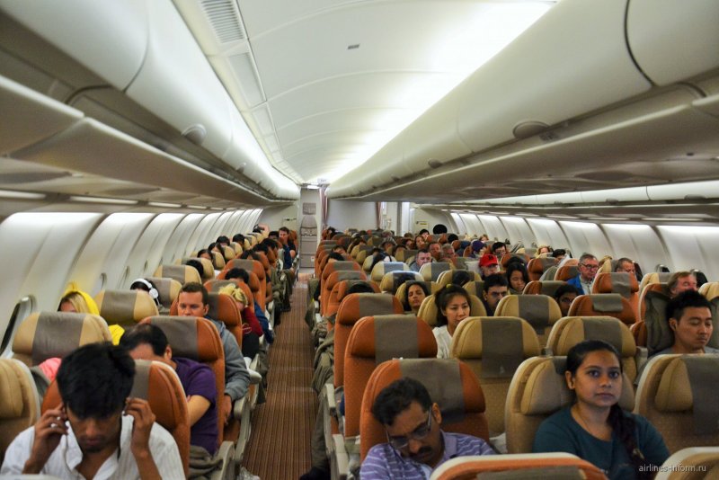 Airbus a330-300 салон