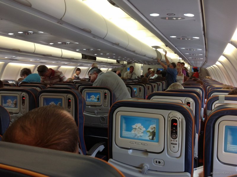 Airbus a330-300 салон