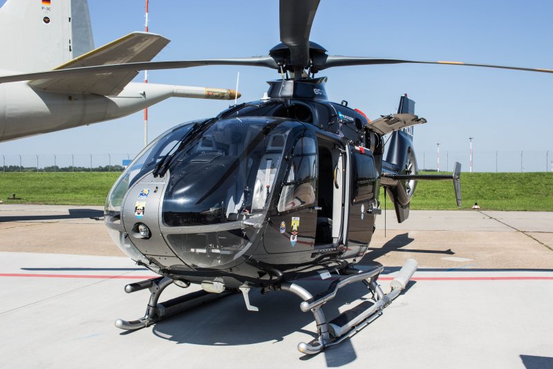 Uh 1 Iroquois радиоуправлении