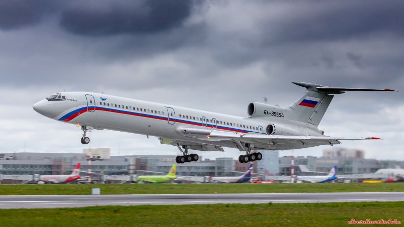 Ту-154 пассажирский самолёт