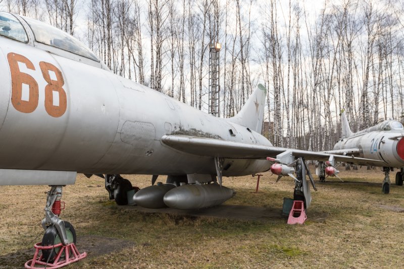 Су-9 самолет