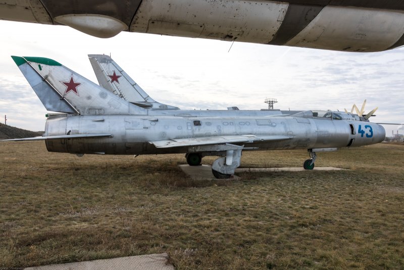 Строевые Су-9 фото