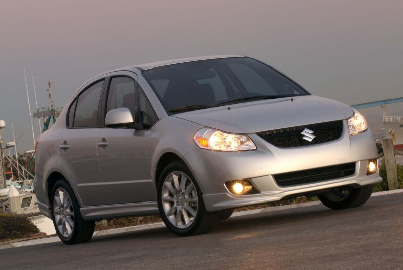Suzuki sx4 седан