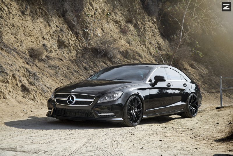 Mercedes Benz CLS 550 черный