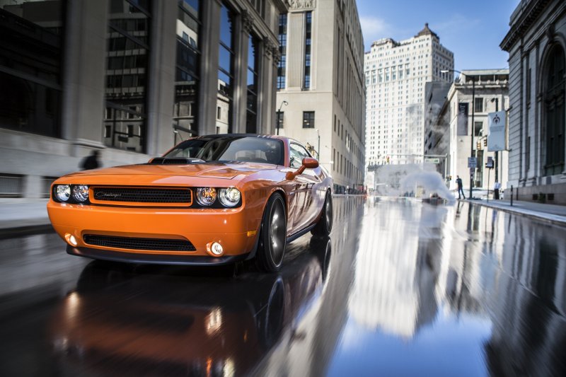 Dodge Challenger RT Shaker