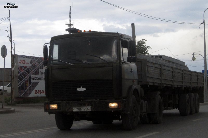 МАЗ 5432