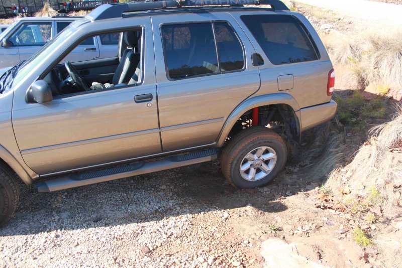 Nissan Pathfinder 1996