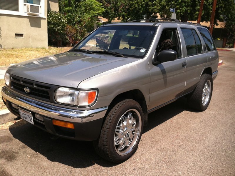 Nissan Pathfinder r50 off Road