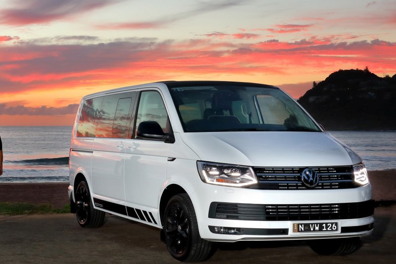 Volkswagen Multivan t6 Black