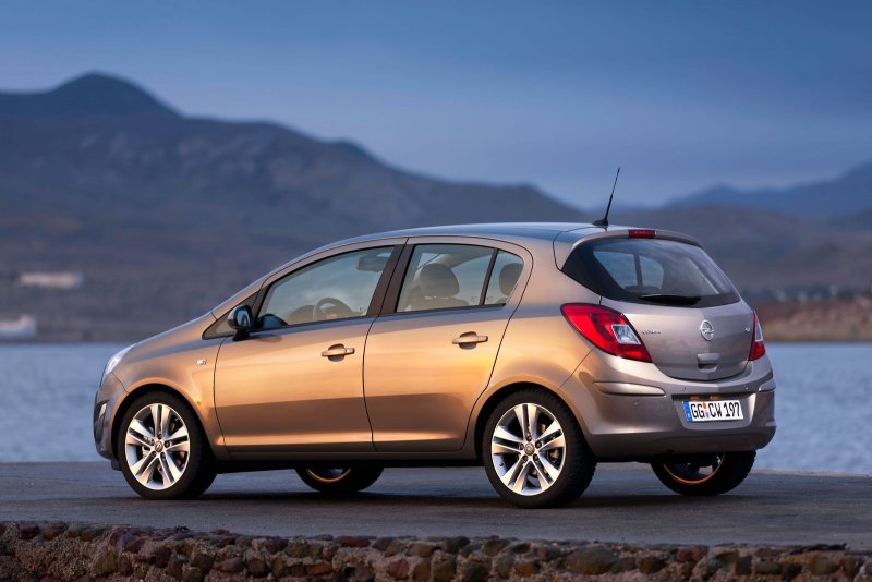 Opel Corsa 2012 3-Door