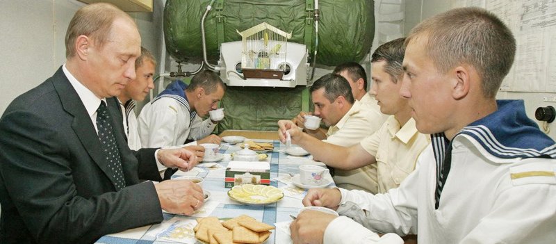 Обед на подводной лодке