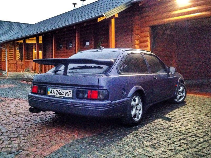 Ford Sierra Coupe