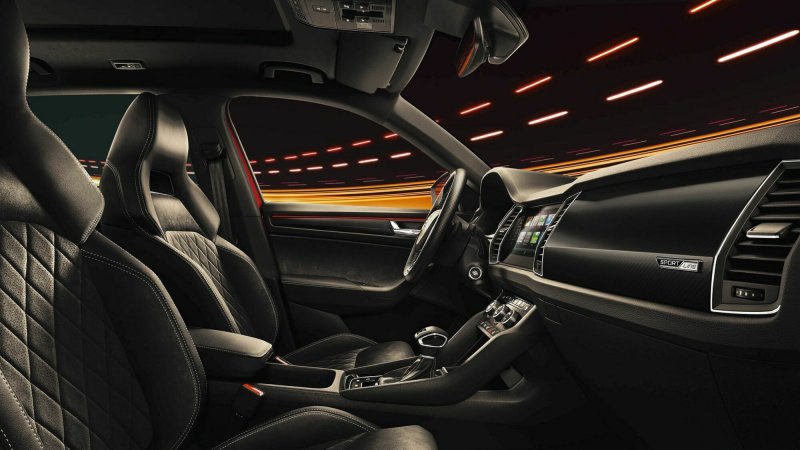 Skoda Kodiaq Sportline красный