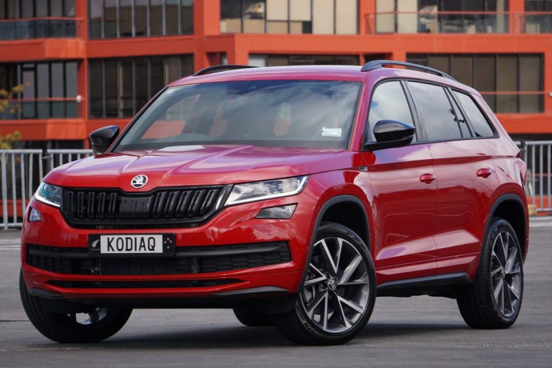 Skoda Kodiaq Sportline красный