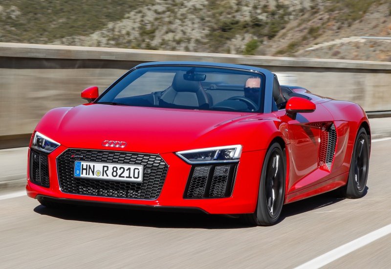 Ауди r8 красная