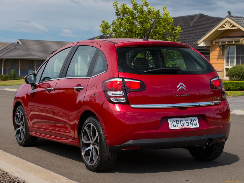 Citroen c3 2010 красный