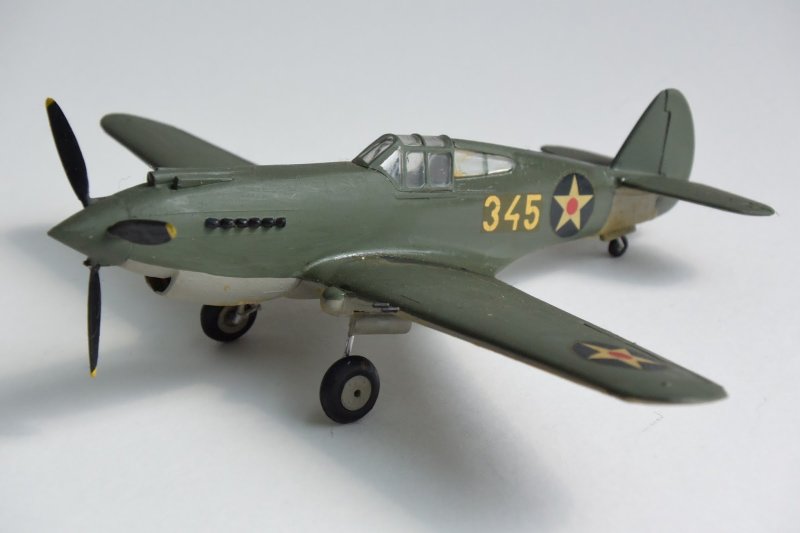 Curtiss p-40b Warhawk