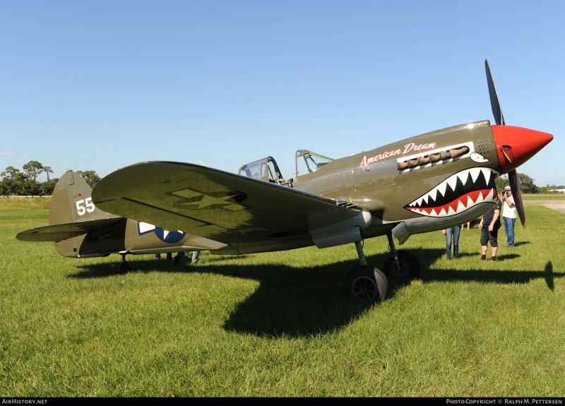 Истребитель p-40 Kittyhawk