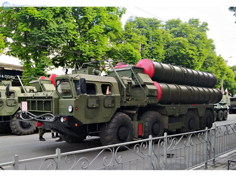 МАЗ-543 ураган