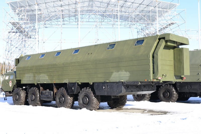 МАЗ 543 столовая