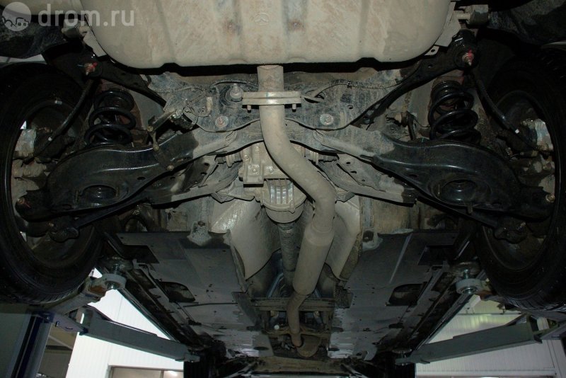 Mazda CX-5 вид снизу