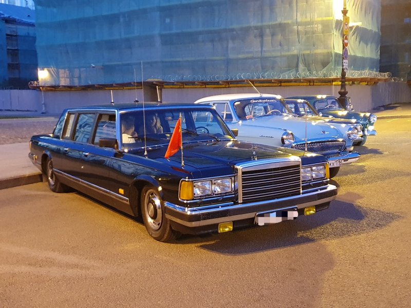 ЗИЛ 41045 салон