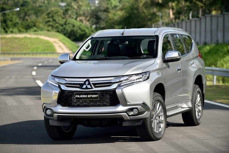 Mitsubishi Pajero Sport 4 поколения