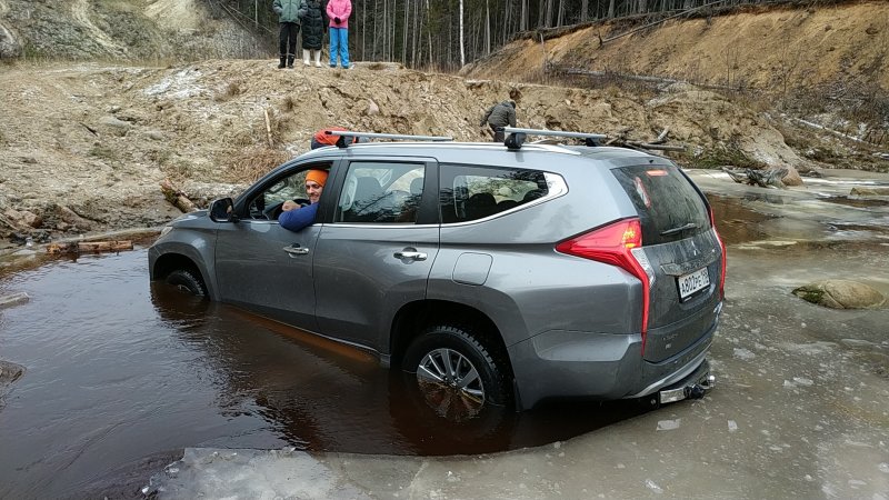 Mitsubishi Pajero Sport 2017