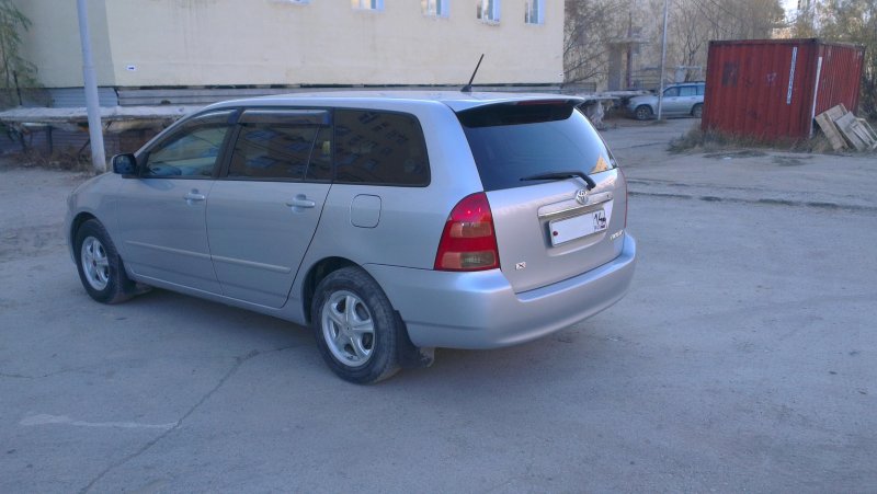 Toyota 2002 универсал